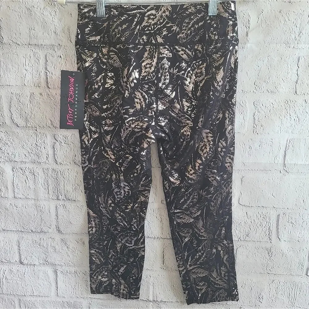 Betsey Johnson  Black And Silver Foil Print Capri Leggings NWT Small